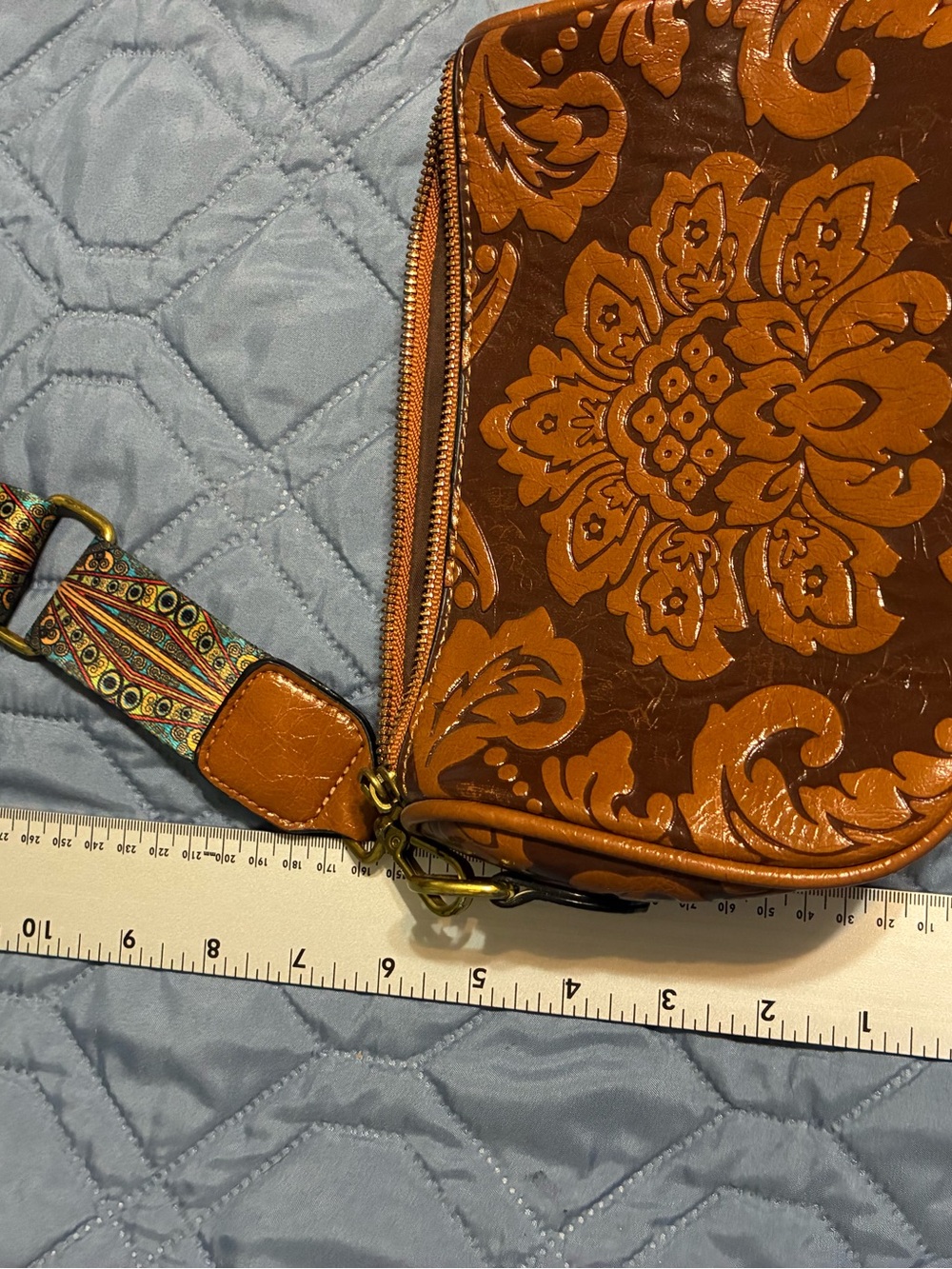 Artisan Tooled Leather Crossbody Bag with Patterned Strap - Brown - Picture 7 of 8